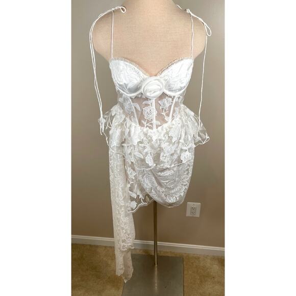 For Love & Lemons Zara Floral Lace Bustier Rosette White Mini Dress Size Small - Picture 3 of 10